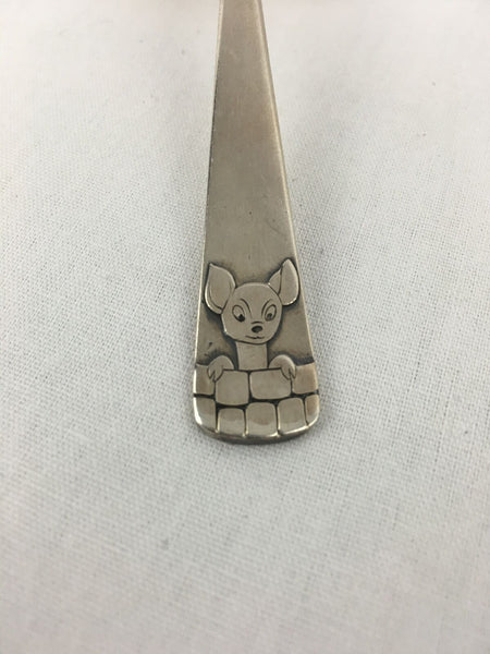 Child's Food Pusher in 800 Silver. Baby Deer on Brick Wall