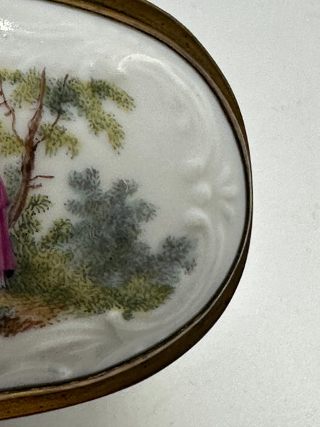 Double Snuff Box. European Porcelain. Landscape Scenes. 19th Century
