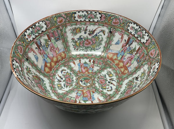 16" Punch Bowl. Chinese Porcelain Rose Medallion. Late 19th Century. Circa 1880