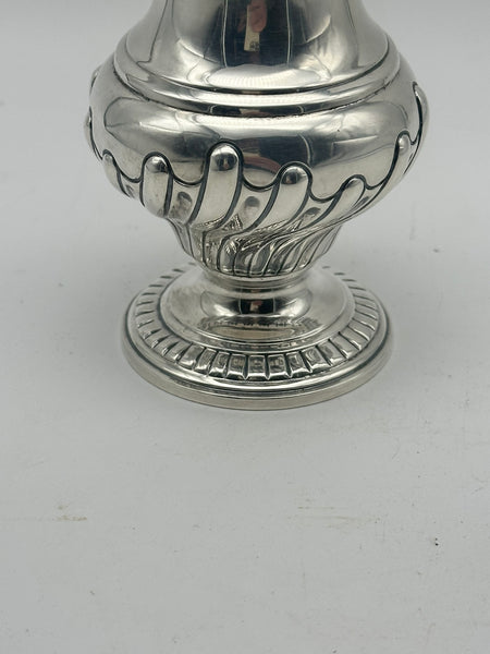 Muffineer or Caster Shaker. English Sterling Silver. Sheffield 1898. James Dixon