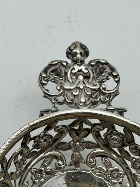 Handled Bon Bon or Nut Dish. English Sterling Silver. Pierced. London 1895