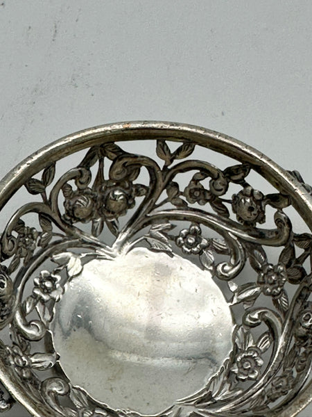 Handled Bon Bon or Nut Dish. English Sterling Silver. Pierced. London 1895
