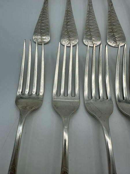 12 Dinner Forks. American Sterling Silver. W.M. Wilson & Son Philadelphia Fern