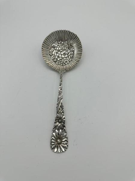 Pierced Berry Spoon. JE Caldwell Sterling Silver. Sunflower or Daisy 8 3/8"