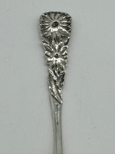 Pierced Berry Spoon. JE Caldwell Sterling Silver. Sunflower or Daisy 8 3/8"