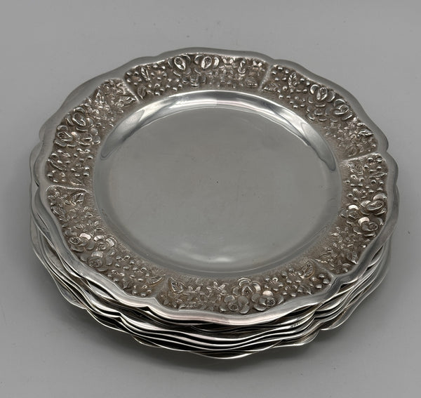 Set of 8 Mexican Sterling Silver Plates. Maciel. 7 1/2" Diameter. 1550 Grams