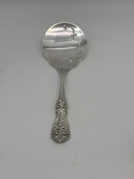 Tomato Server. Reed & Barton Sterling Silver Francis I. 8 1/8" 82 grams.