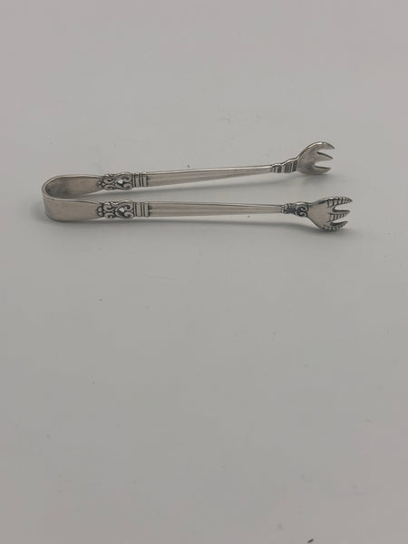 Sugar Tongs. International Sterling Silver Royal Danish. 4". 24 grams