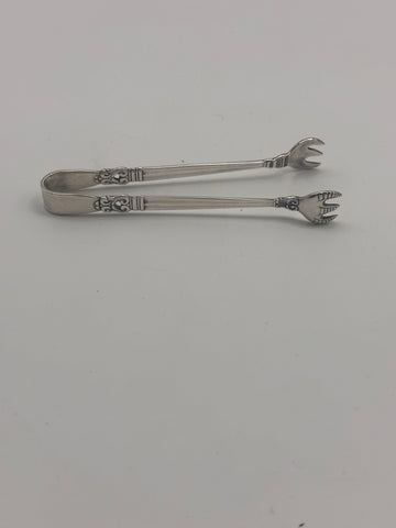 Sugar Tongs. International Sterling Silver Royal Danish. 4". 24 grams