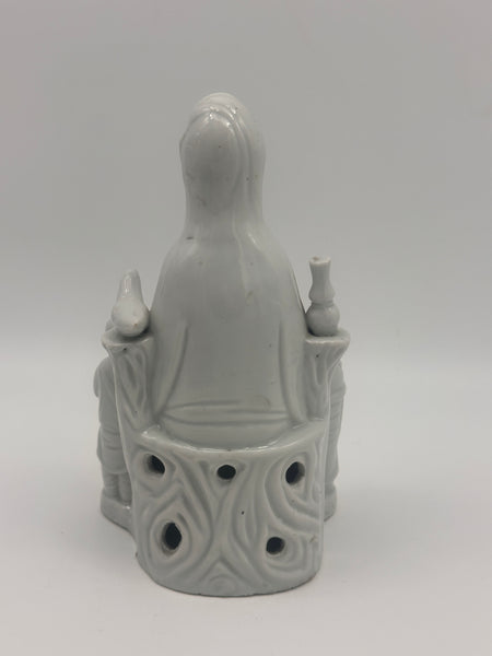 Chinese Blanc d'Chine White Porcelain Qwan Yin. Guan Yin. 7" Height