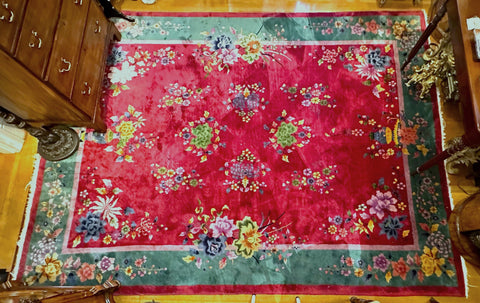 Chinese Art Deco Rug. Magenta Ground with Green Border. 11' 8" x 8' 10"