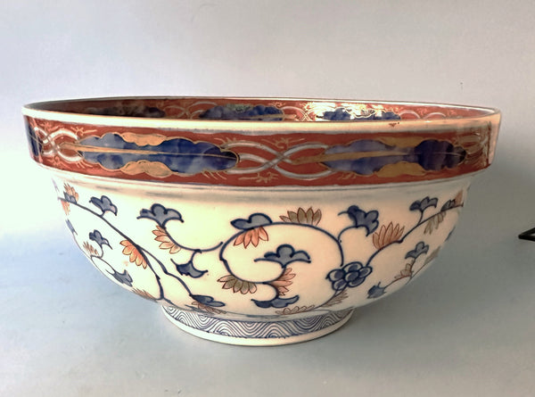 Japanese Imari Porcelain Deep Bowl. Meiji. 9 3/4" Diameter