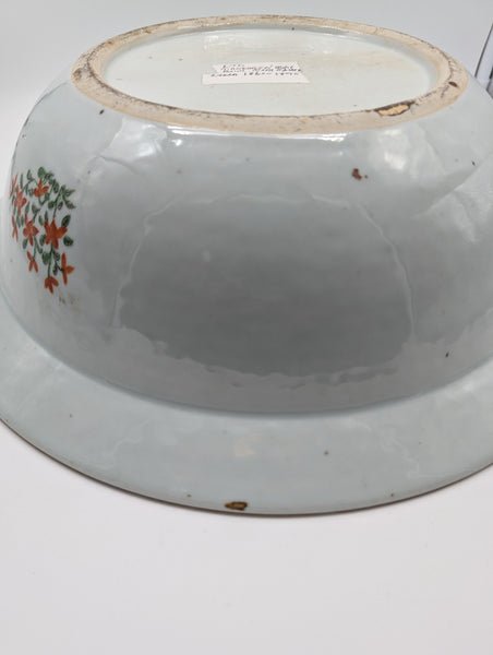 Chinese Porcelain Bowl. Famille Verte Qing Dynasty. Mid 19th Century. 16"