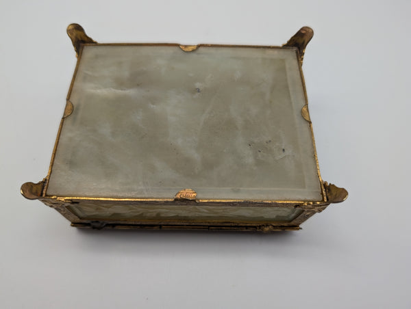 Chinese Serpentine Jade Box. Pierced Flowers and Leaves. Circa 1920.