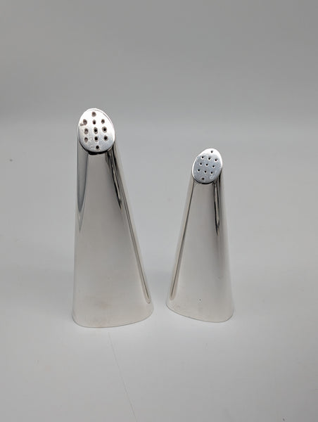 E. Dragstat Denmark Sterling Silver Salt and Pepper. Modernism. #435 #436