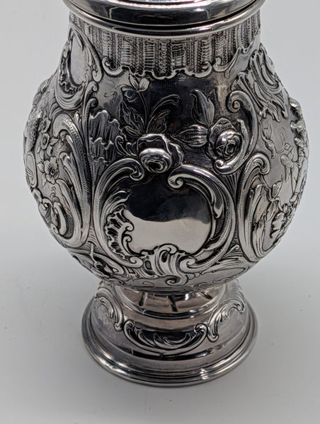 Muffineer Sugar Castor. English Sterling Silver Import from Germany. London 1899