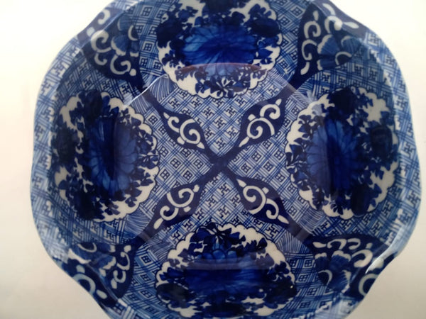 Japanese Imari Porcelain Blue and White Large Serving Bowl.