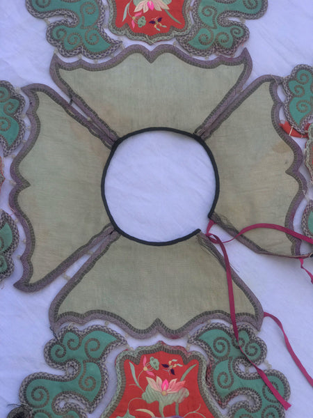Republic Period Chinese Embroidery Collar with Tassels. Very Good Condition.